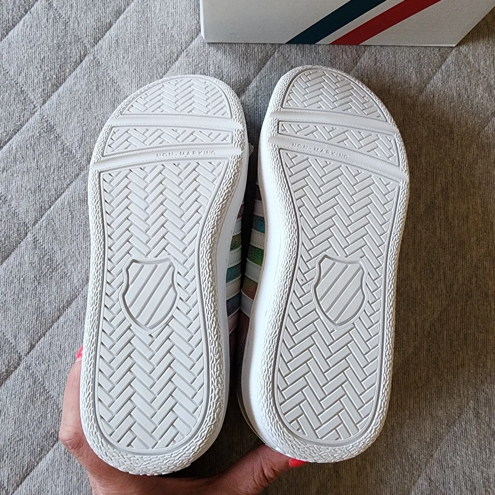 K‎ Swiss Girls Rainbow Classic VN Sneakers Size 2.5 New